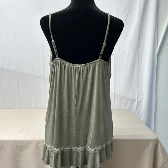 POL Beaded Tank - Picture 8 of 12